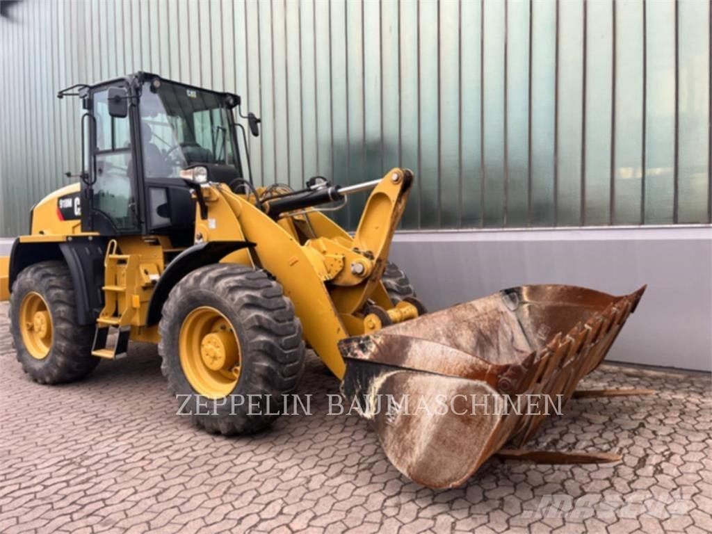CAT 918M Carregadeiras de rodas