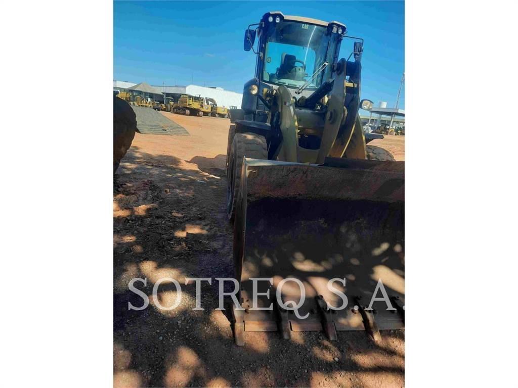 CAT 924K Carregadeiras de rodas