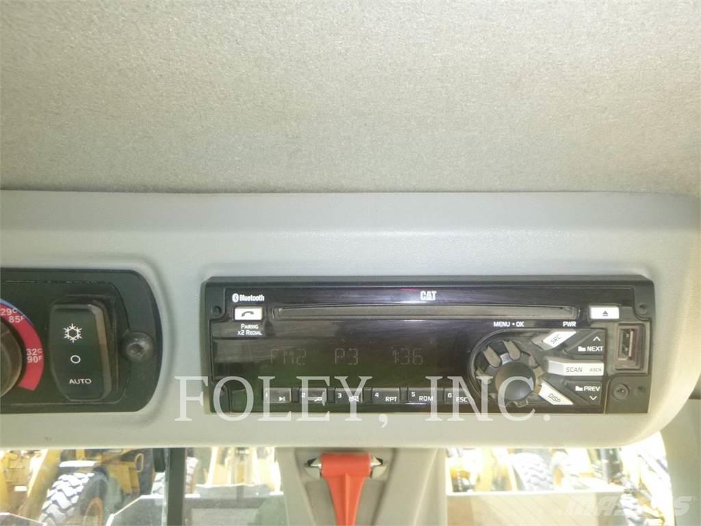 CAT 926M Carregadeiras de rodas