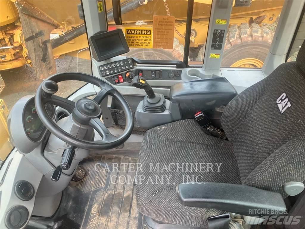 CAT 926M Carregadeiras de rodas