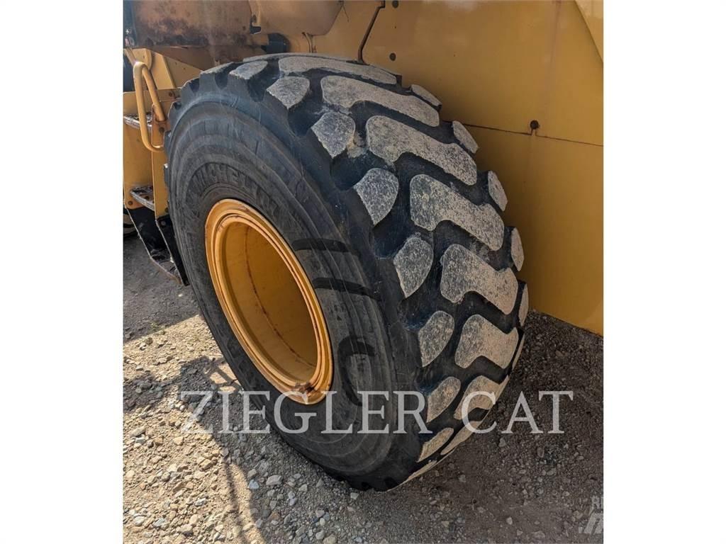 CAT 926M Carregadeiras de rodas