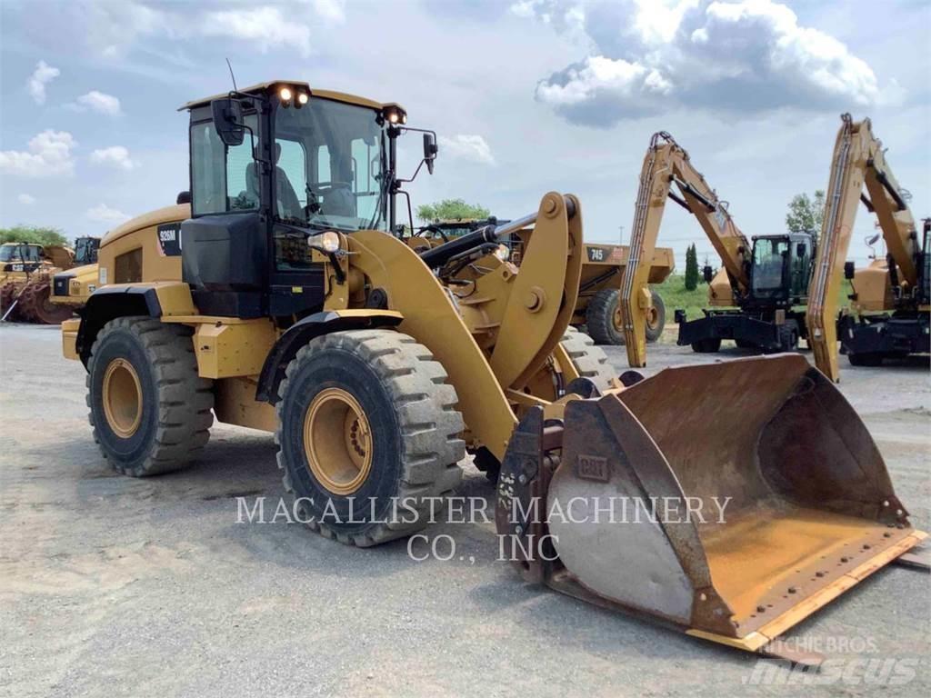 CAT 926M Carregadeiras de rodas