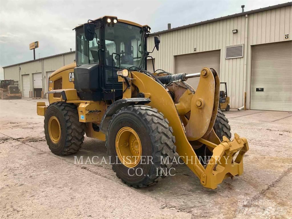 CAT 926M Carregadeiras de rodas