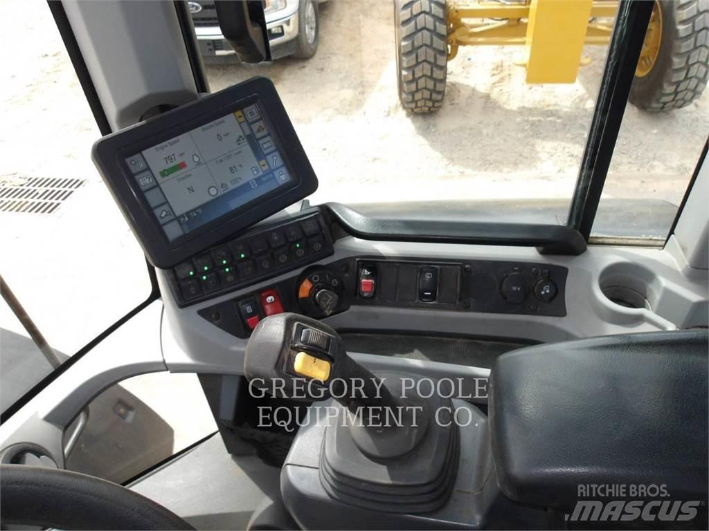 CAT 926M Carregadeiras de rodas