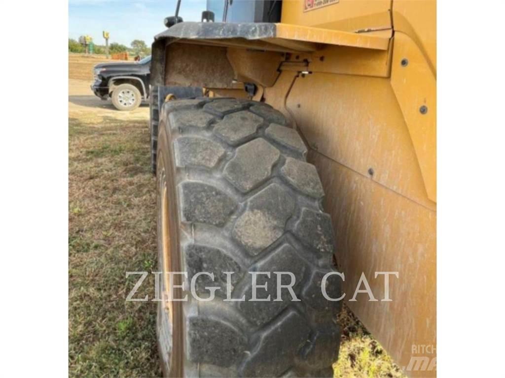 CAT 926M Carregadeiras de rodas