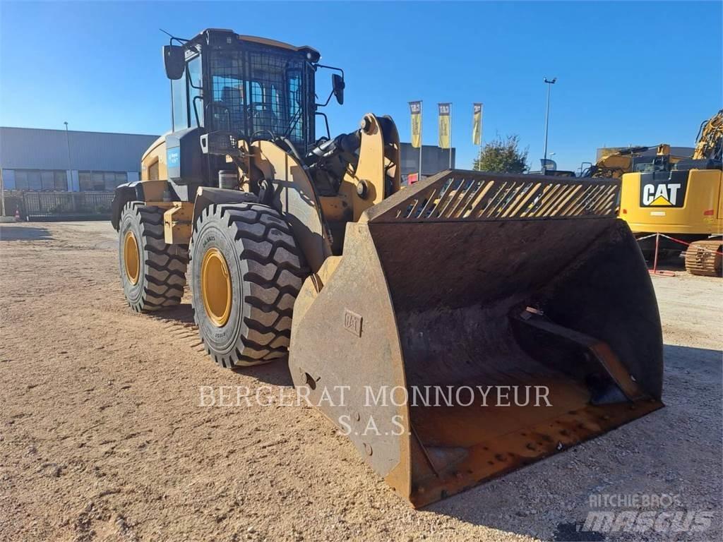 CAT 926M Carregadeiras de rodas