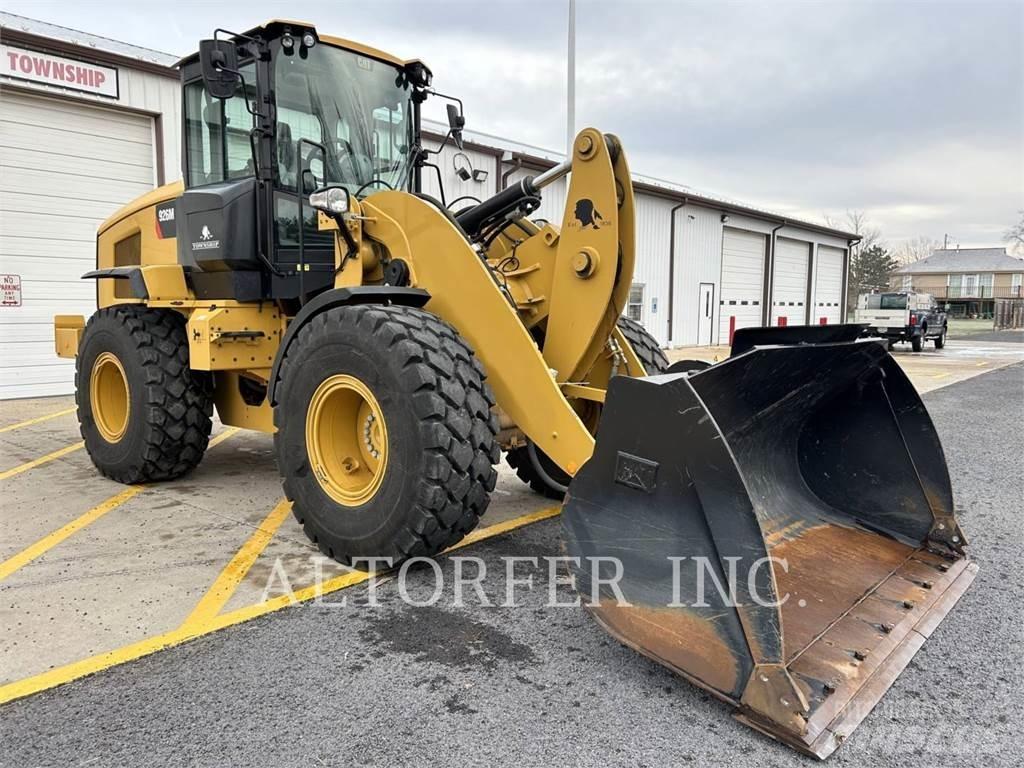 CAT 926M Carregadeiras de rodas