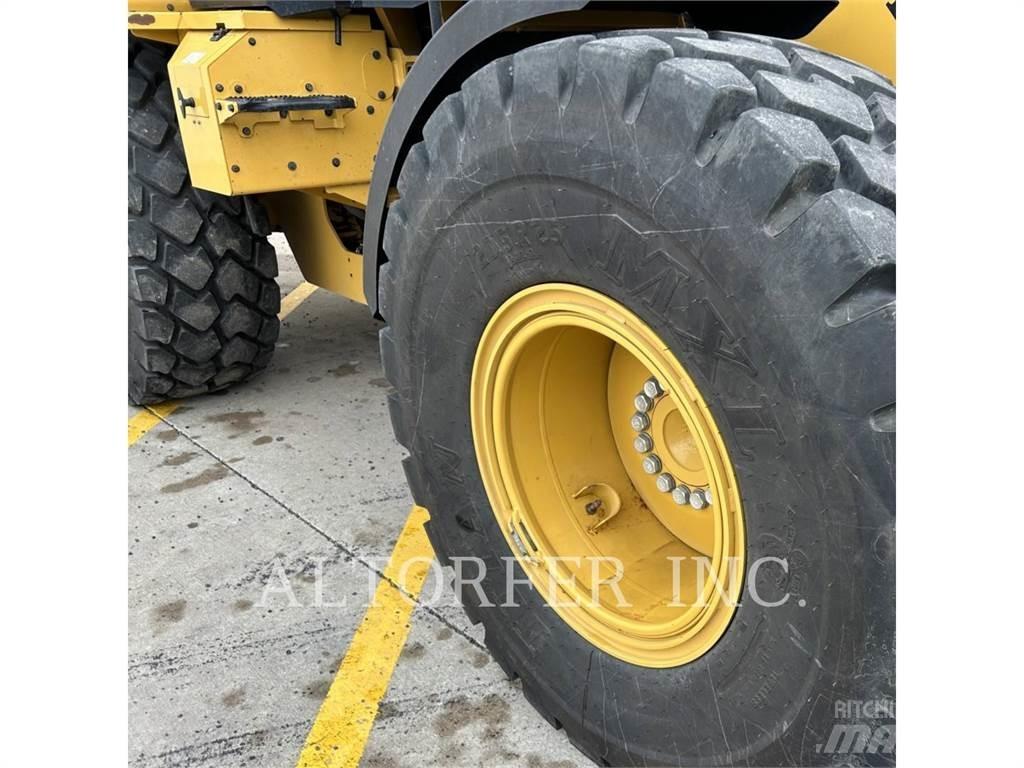 CAT 926M Carregadeiras de rodas