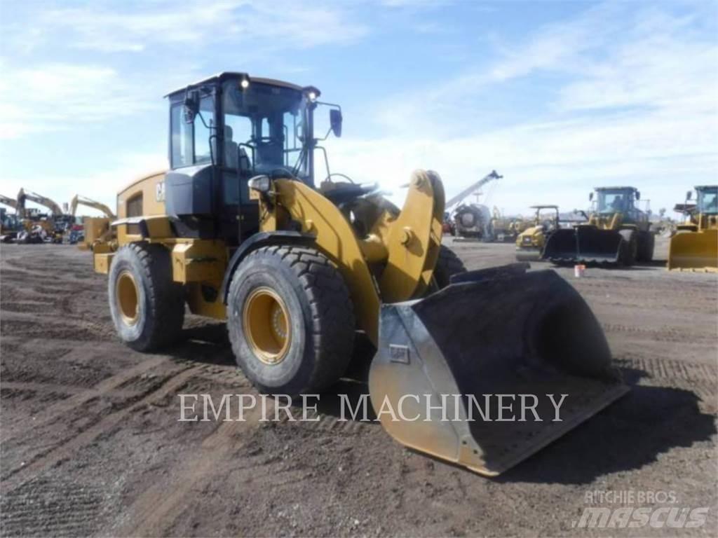 CAT 926M Carregadeiras de rodas