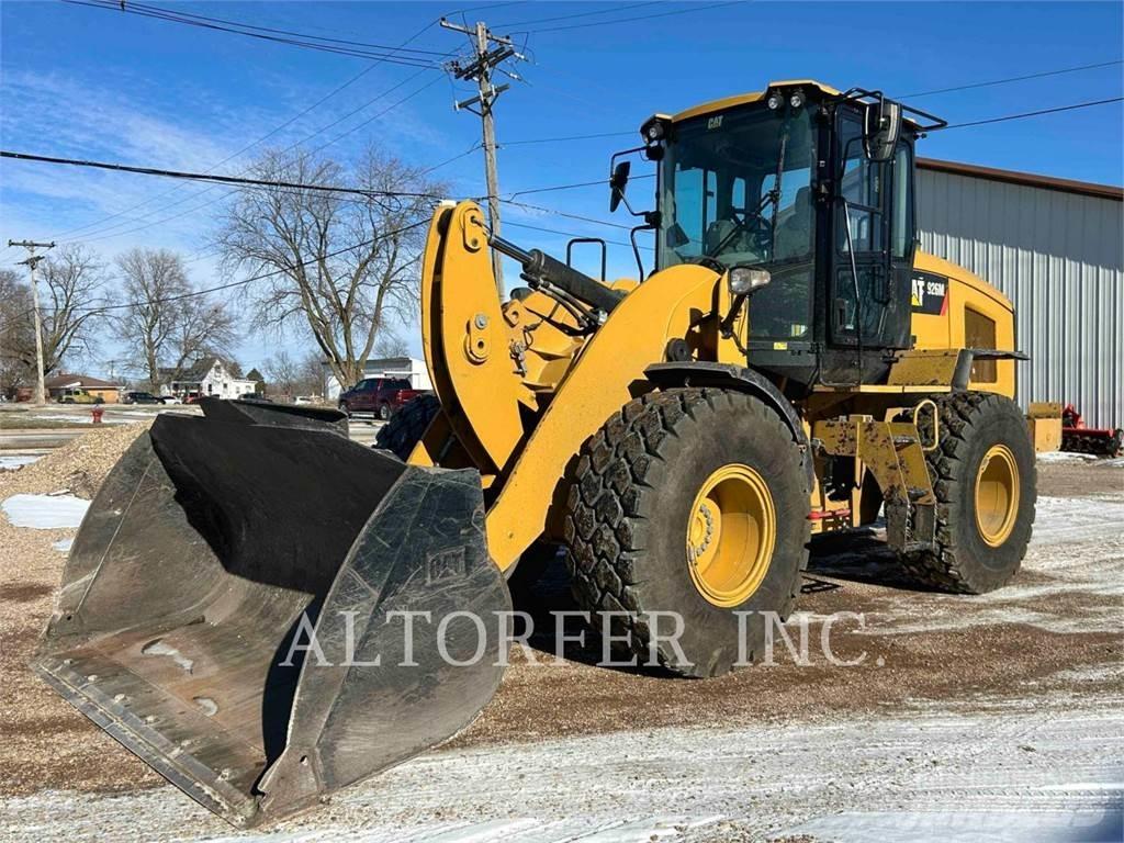 CAT 926M Carregadeiras de rodas