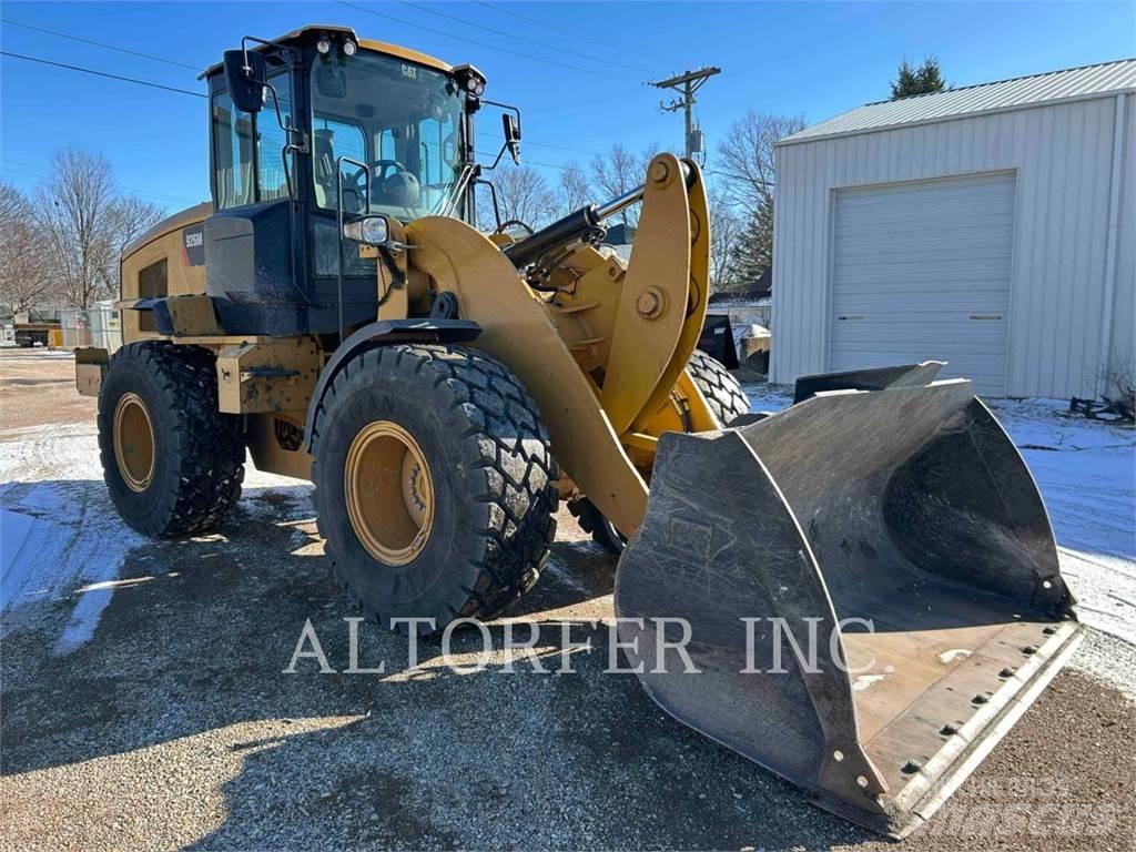 CAT 926M Carregadeiras de rodas