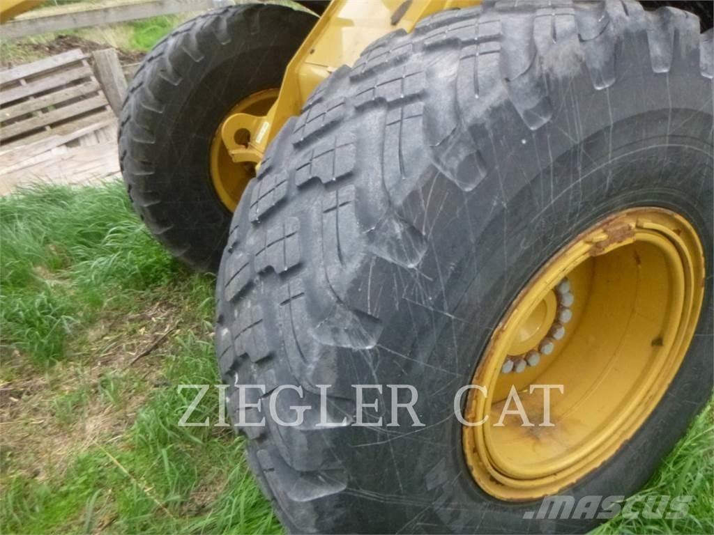 CAT 926M Carregadeiras de rodas