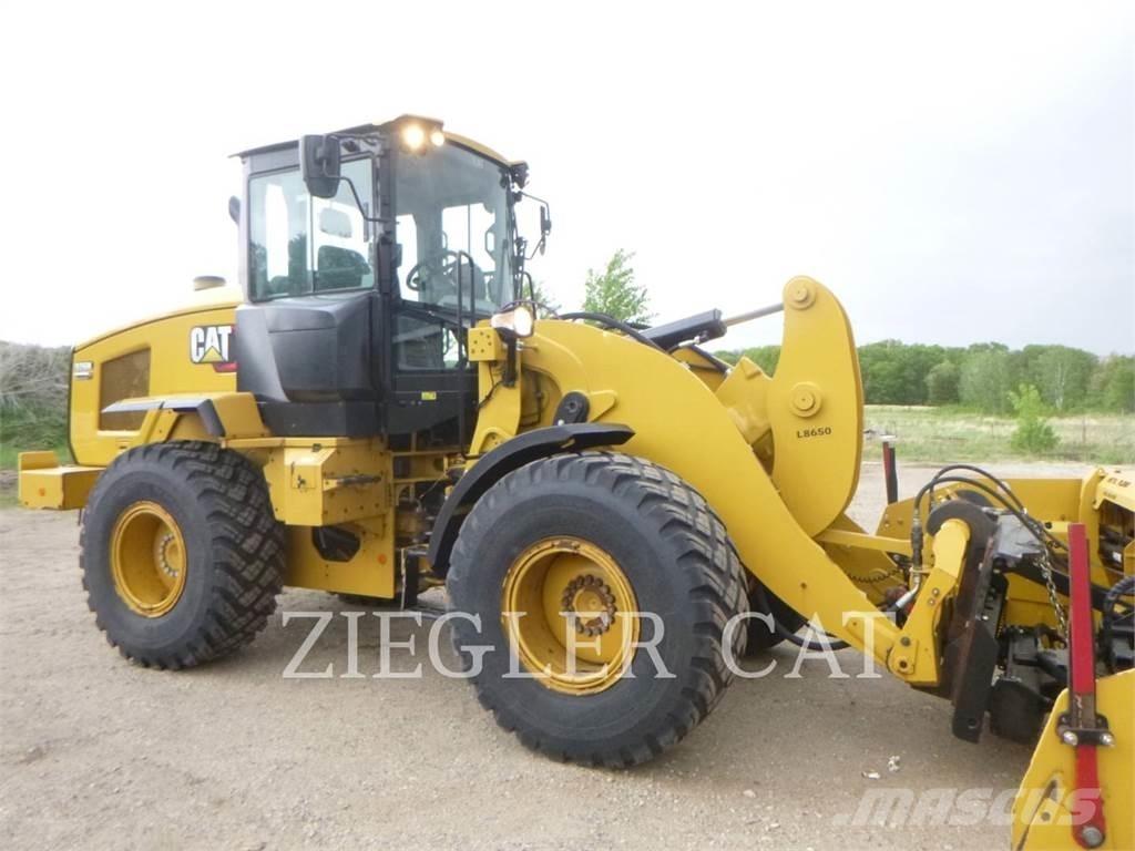 CAT 926M Carregadeiras de rodas