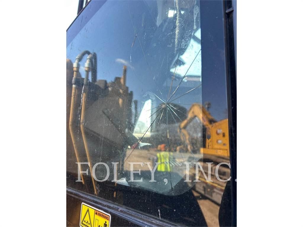 CAT 926M Carregadeiras de rodas