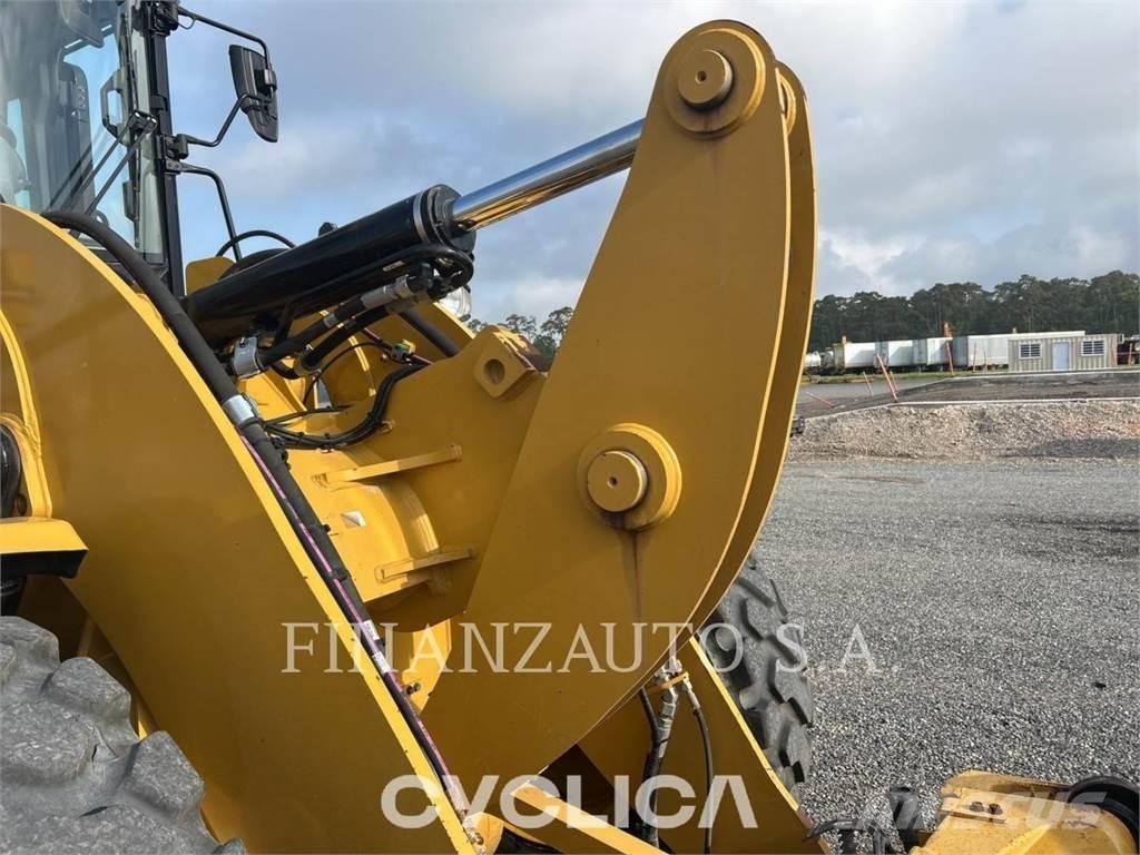 CAT 926M Carregadeiras de rodas