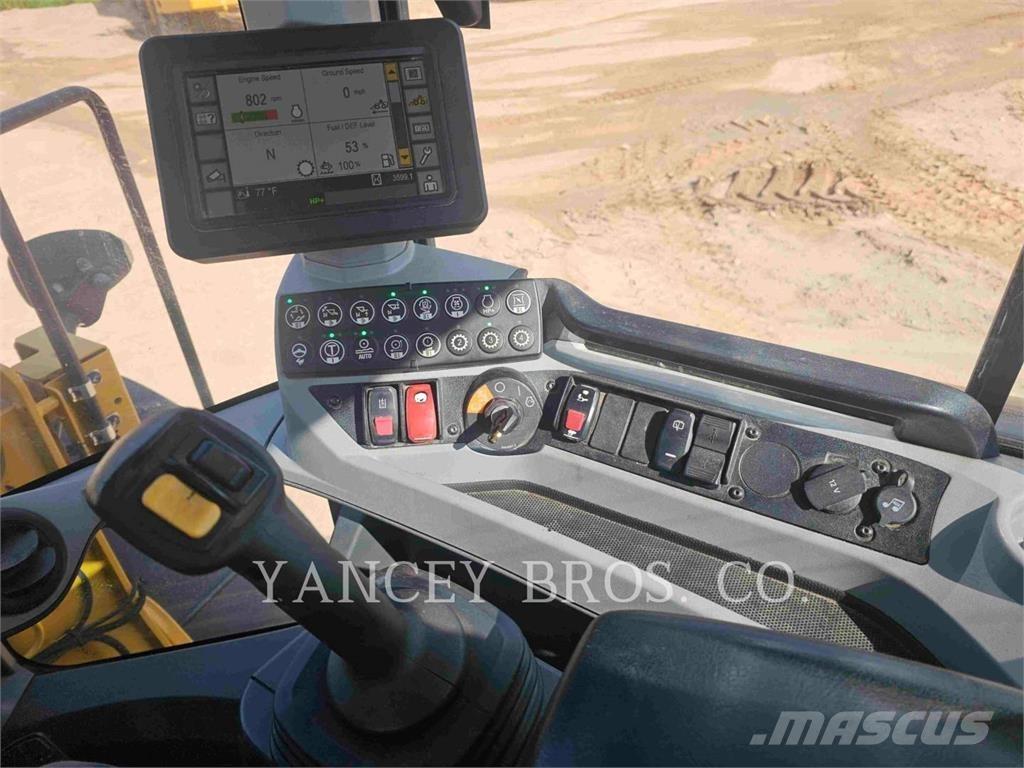 CAT 926M Carregadeiras de rodas