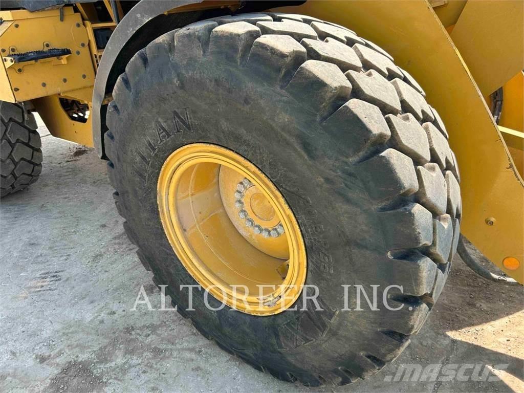 CAT 926M Carregadeiras de rodas
