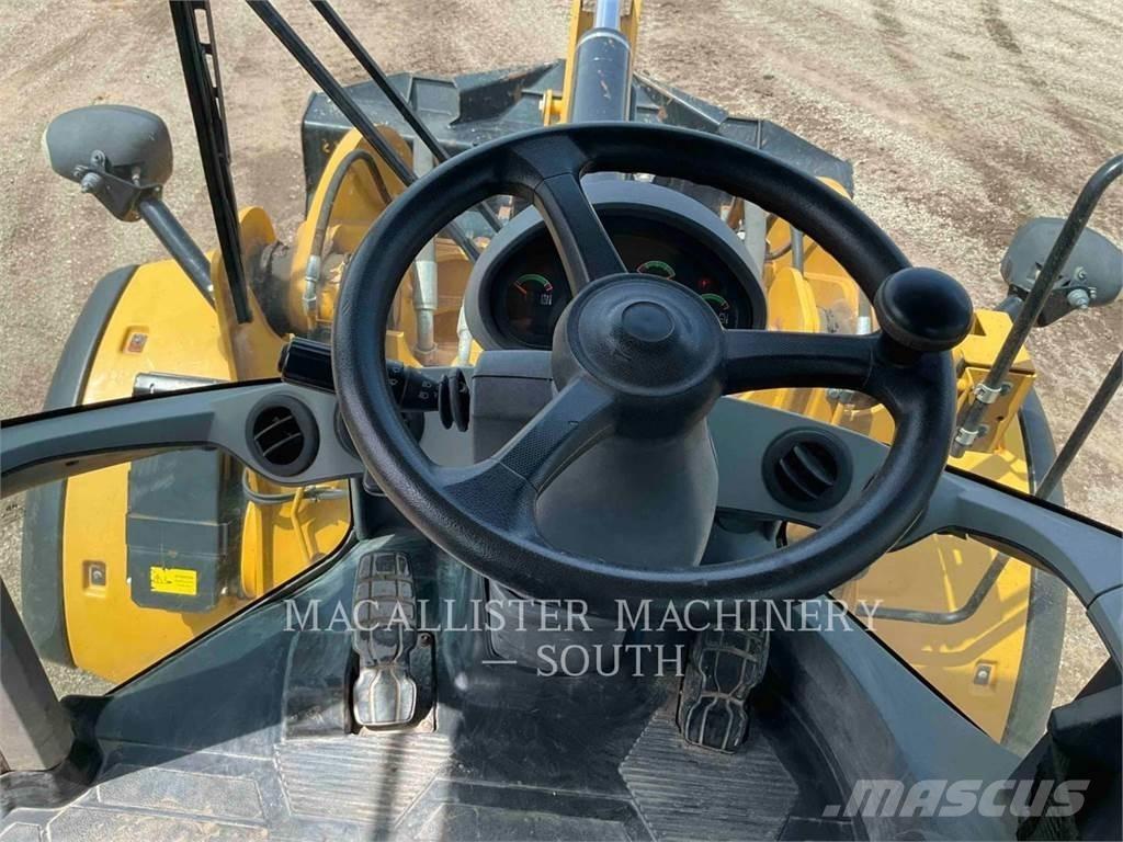 CAT 926M Carregadeiras de rodas
