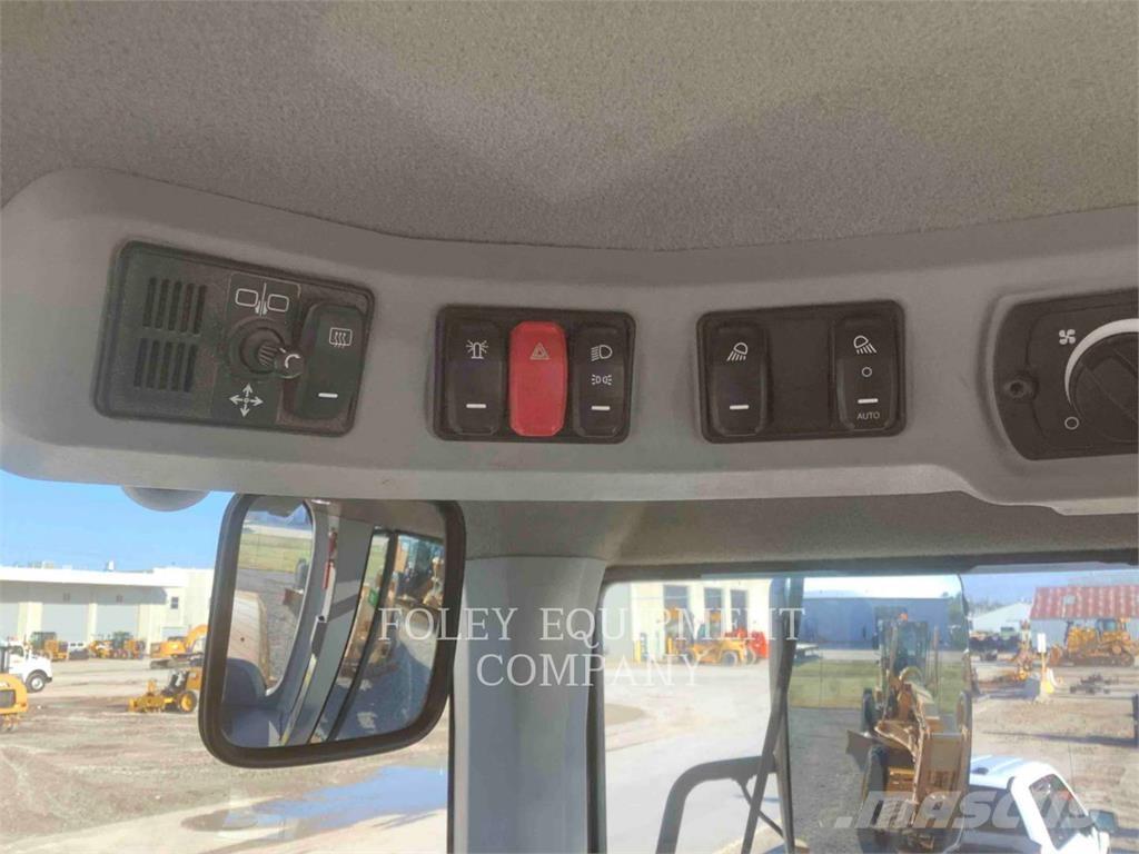 CAT 926M Carregadeiras de rodas