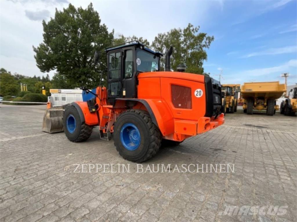 CAT 926M Carregadeiras de rodas