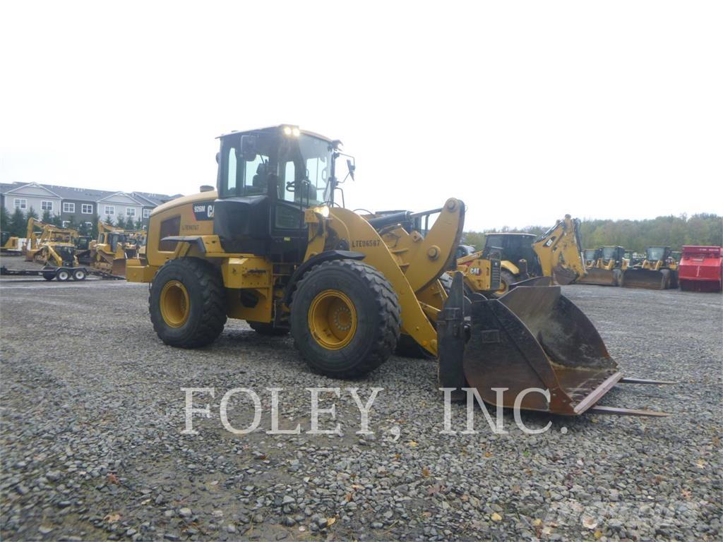 CAT 926M Carregadeiras de rodas