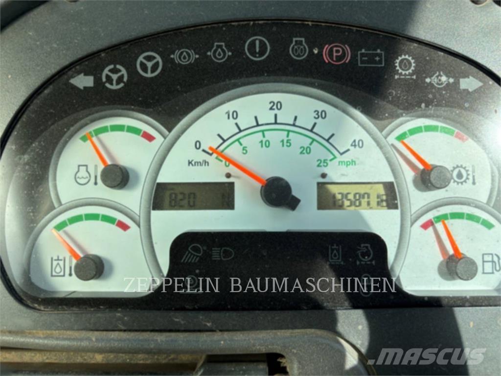 CAT 930G Carregadeiras de rodas