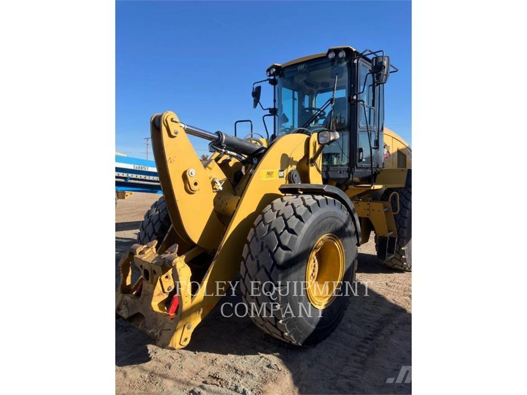 CAT 930M Carregadeiras de rodas