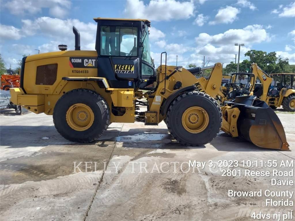 CAT 930M Carregadeiras de rodas