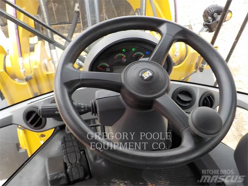 CAT 930M Carregadeiras de rodas