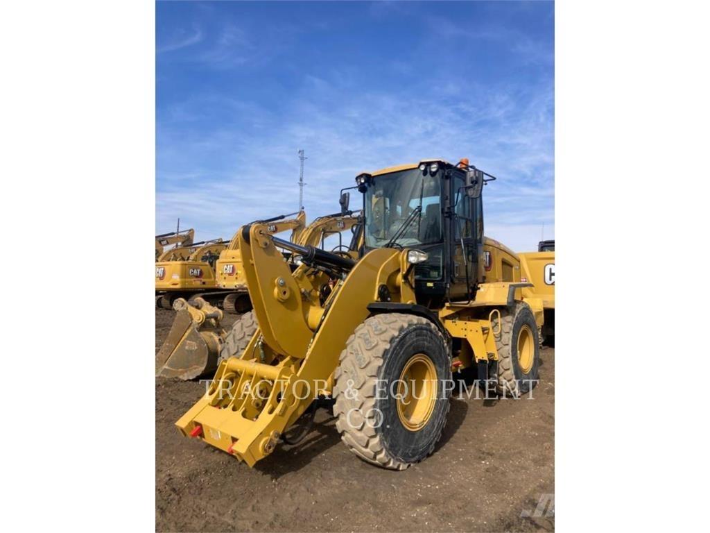 CAT 930M Carregadeiras de rodas