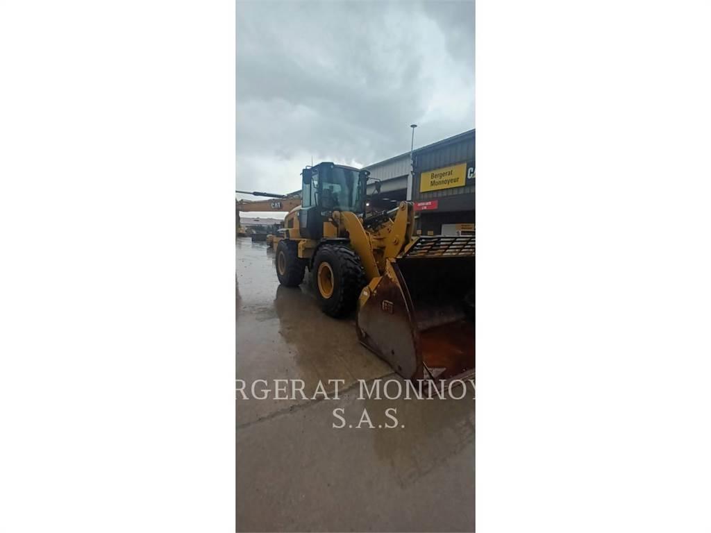 CAT 930M Carregadeiras de rodas