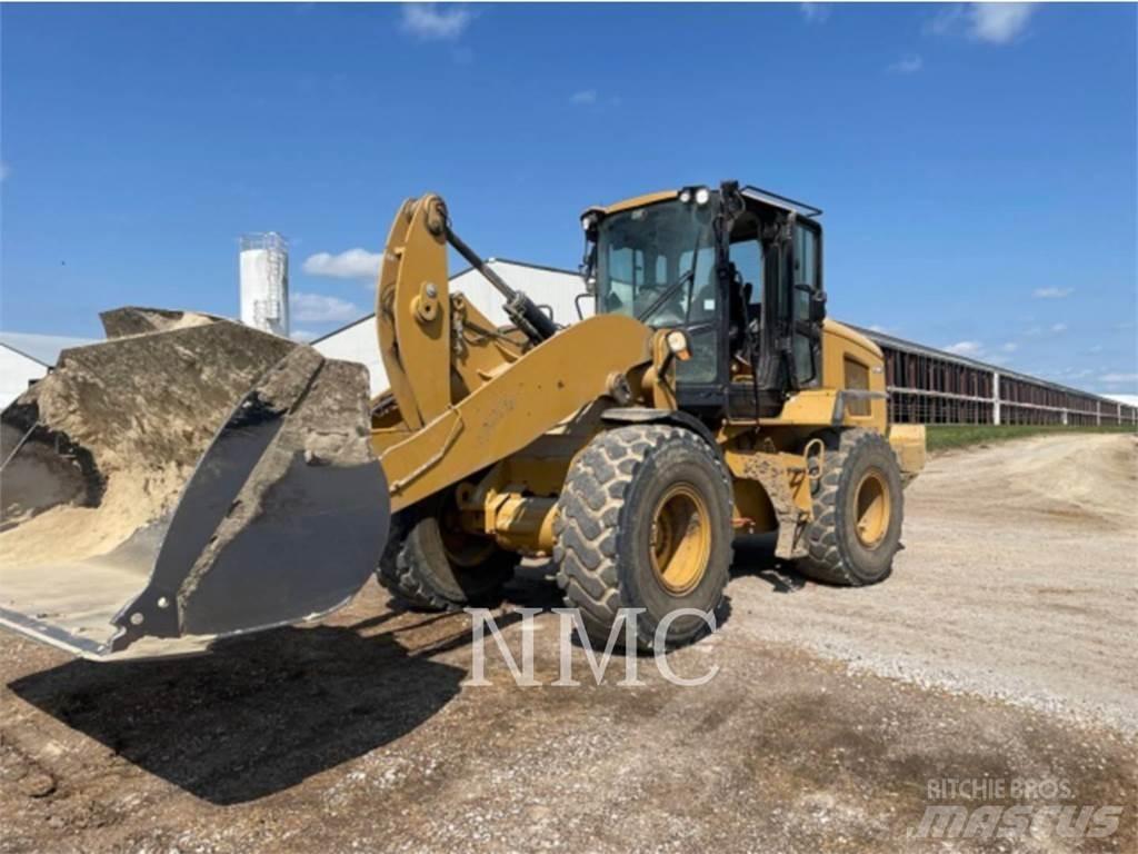 CAT 930M Carregadeiras de rodas