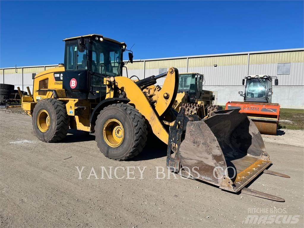 CAT 930M Carregadeiras de rodas
