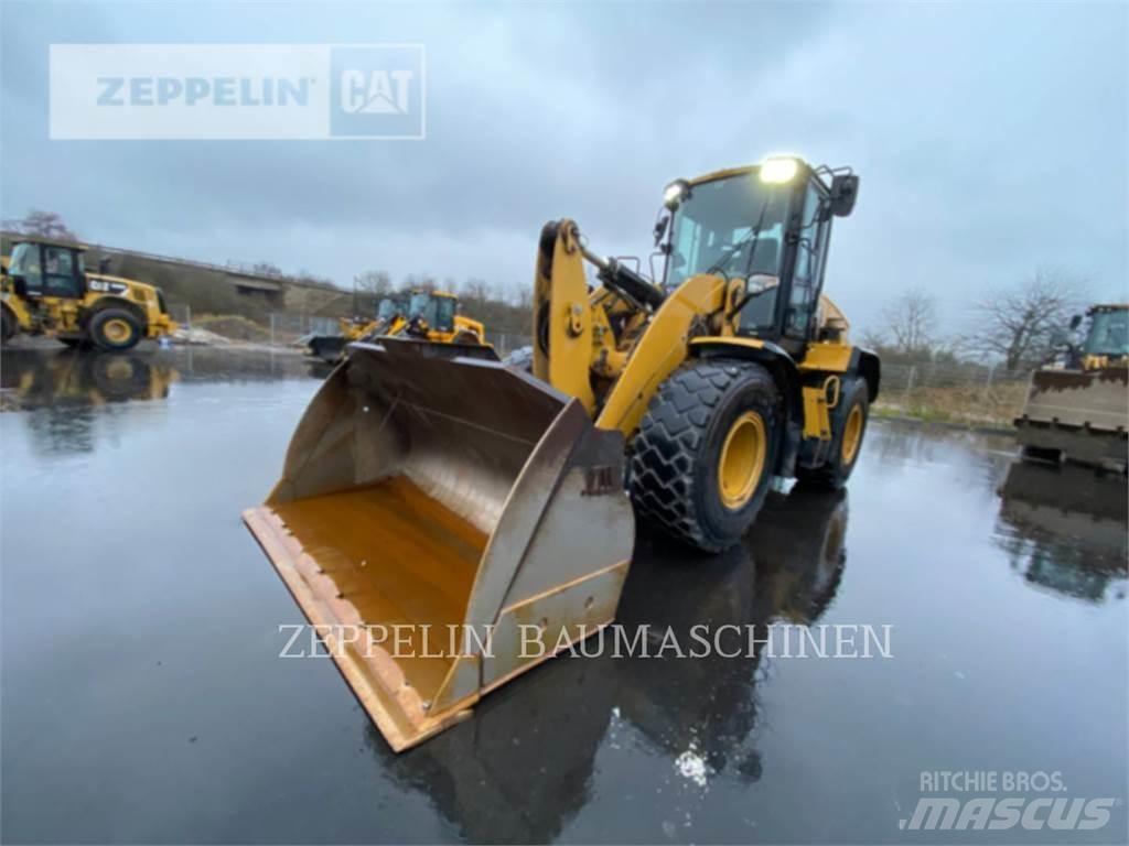 CAT 930M Carregadeiras de rodas