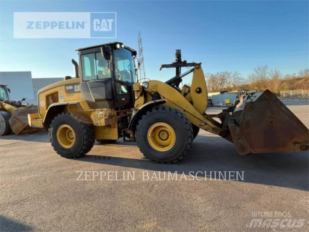 CAT 930M Carregadeiras de rodas