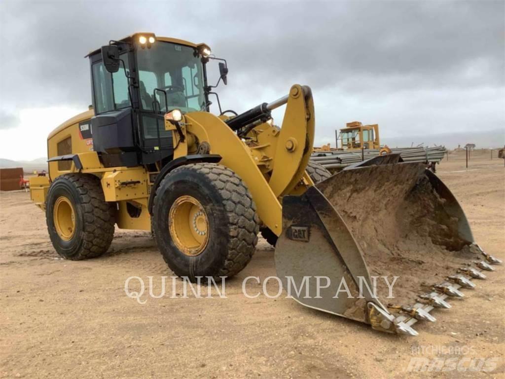 CAT 930M Carregadeiras de rodas