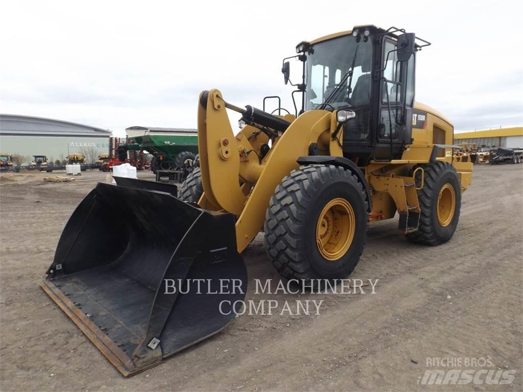 CAT 930M Carregadeiras de rodas