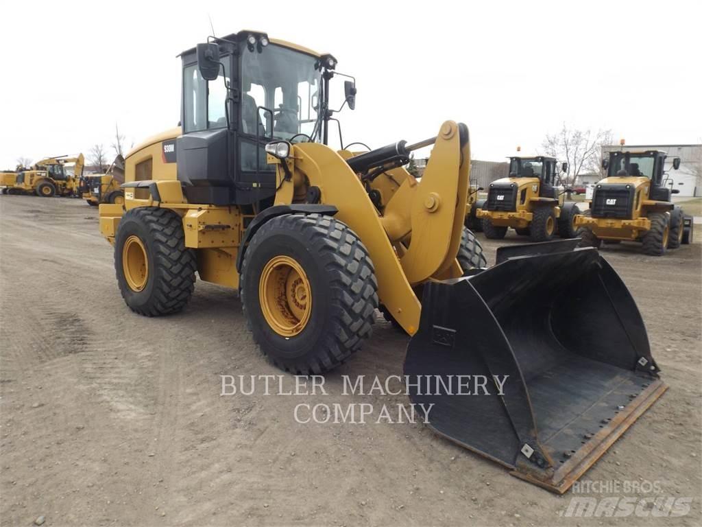 CAT 930M Carregadeiras de rodas