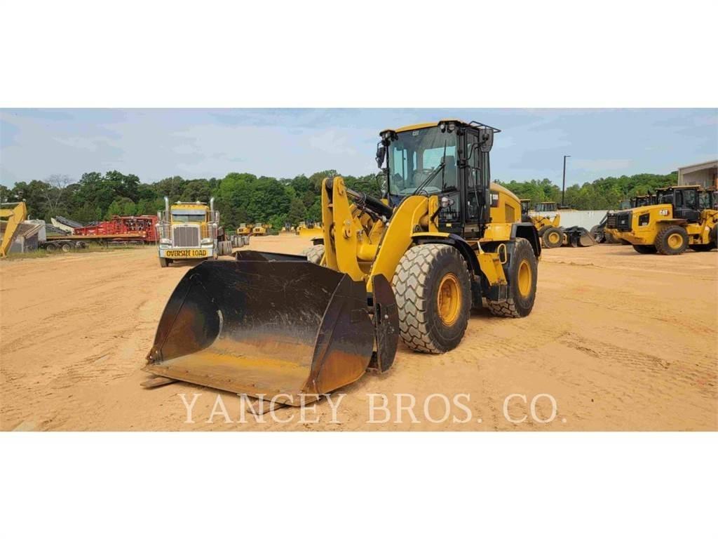 CAT 930M Carregadeiras de rodas