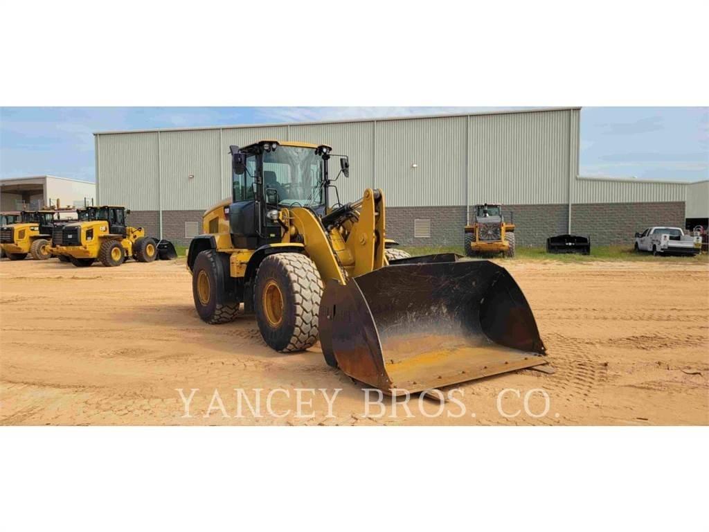 CAT 930M Carregadeiras de rodas