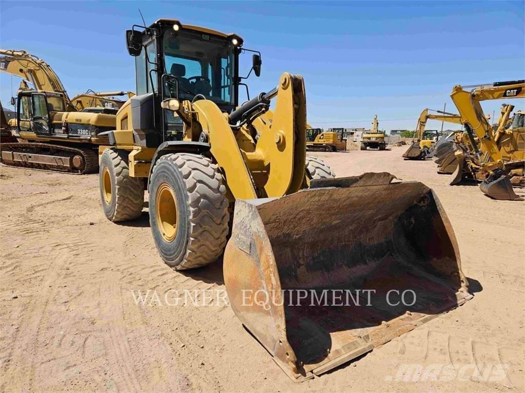 CAT 930M Carregadeiras de rodas