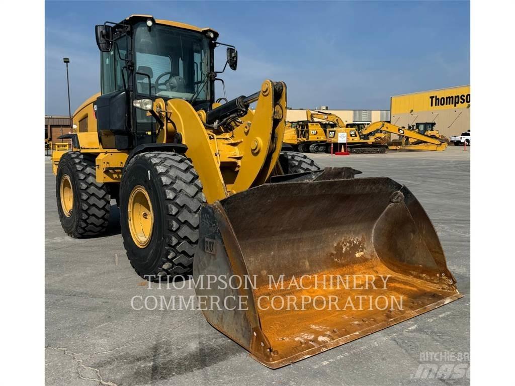 CAT 930M Carregadeiras de rodas