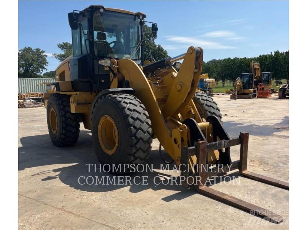 CAT 930M Carregadeiras de rodas
