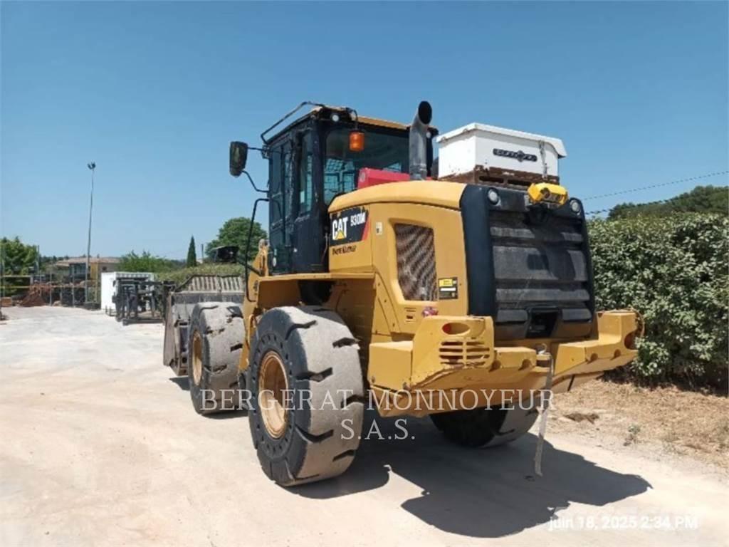 CAT 930M Carregadeiras de rodas