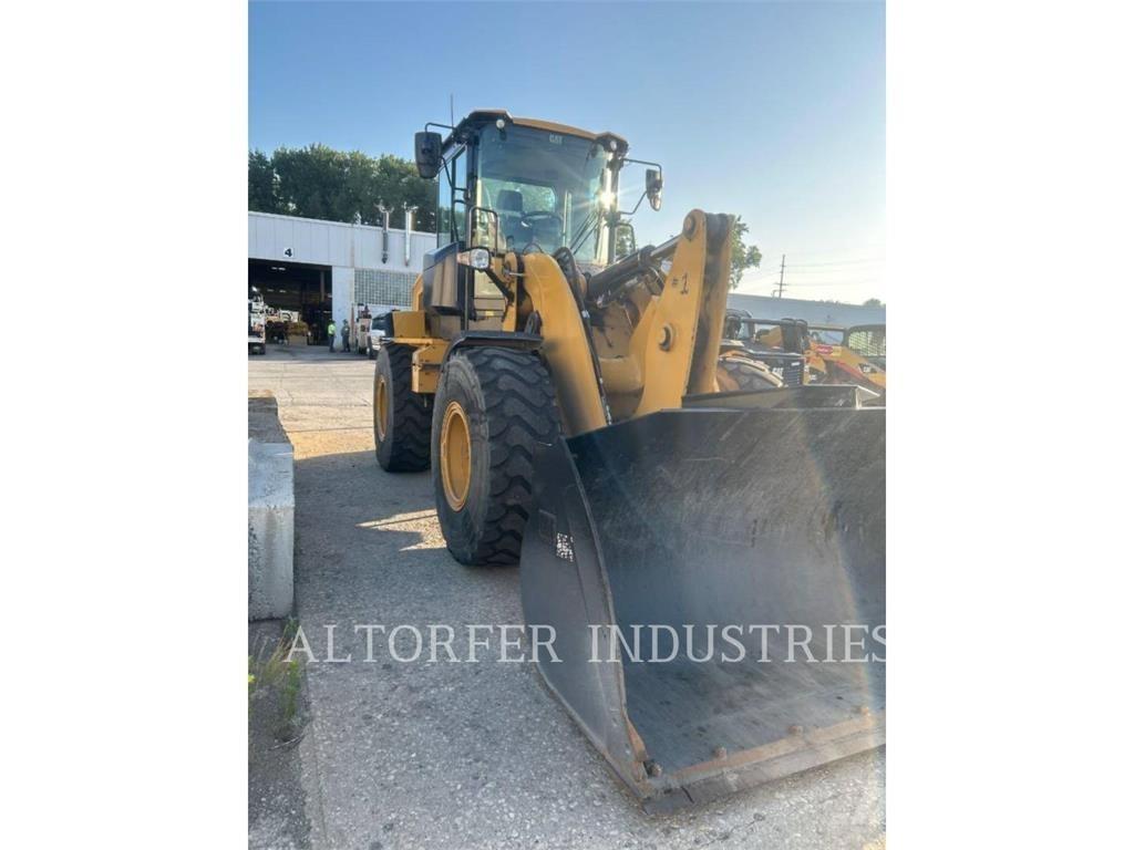 CAT 930M Carregadeiras de rodas