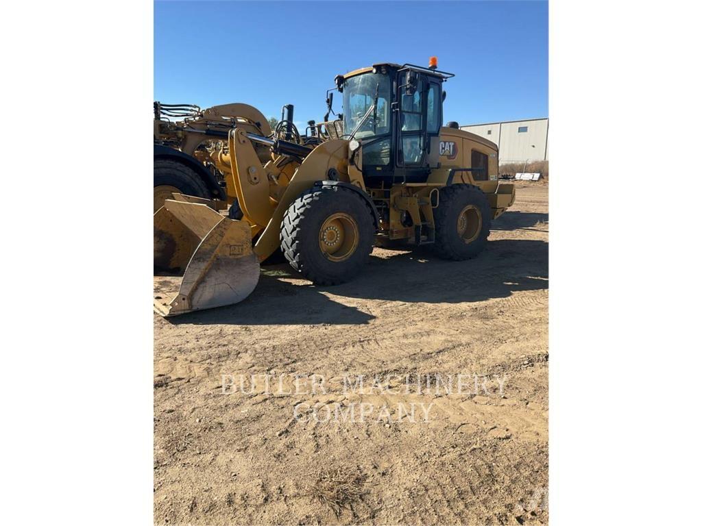 CAT 930M Carregadeiras de rodas