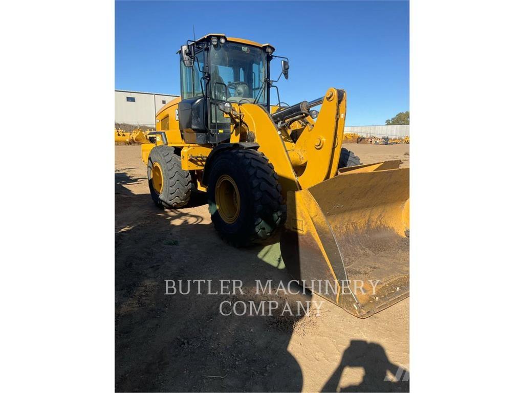 CAT 930M Carregadeiras de rodas