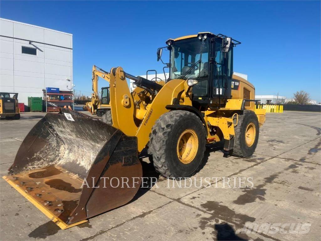 CAT 930M Carregadeiras de rodas