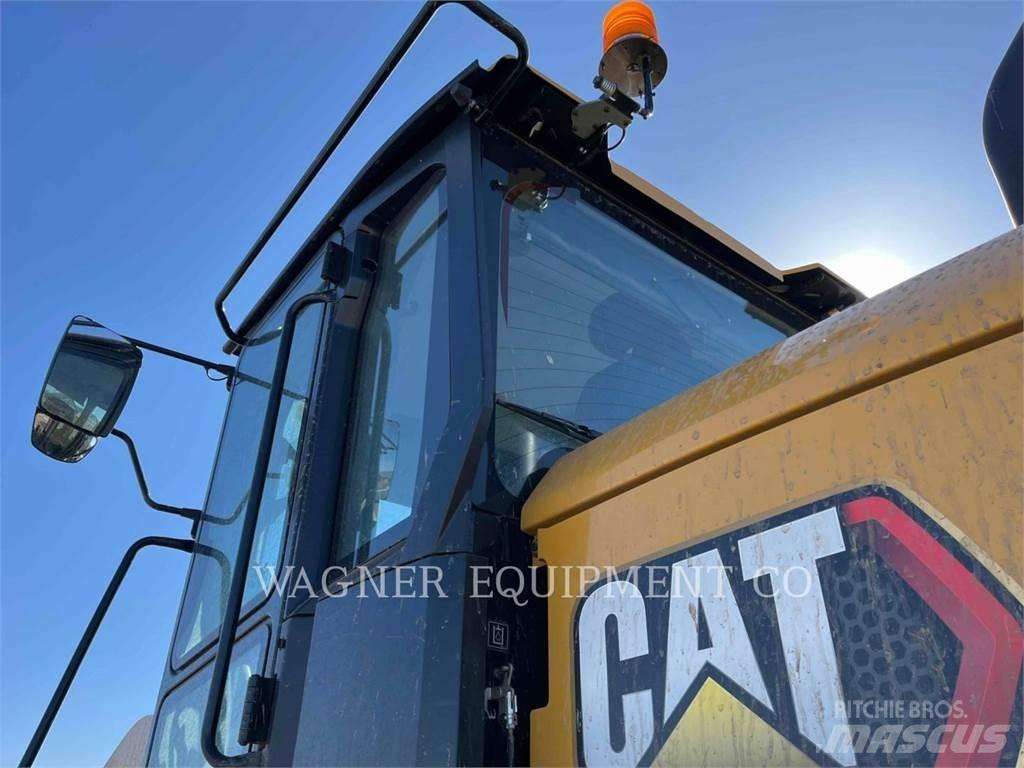 CAT 938 Carregadeiras de rodas