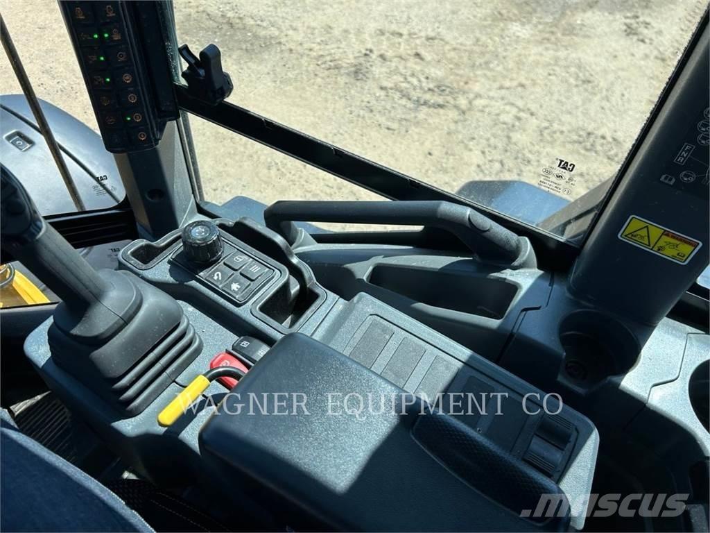 CAT 938 Carregadeiras de rodas
